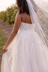 Stella York 7825